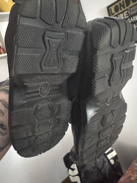 Vand bocanci interventie/armata/paza