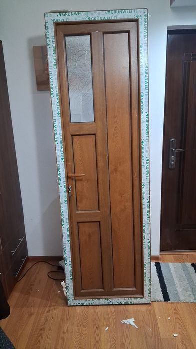 Vand ușa termopan stare perfecta