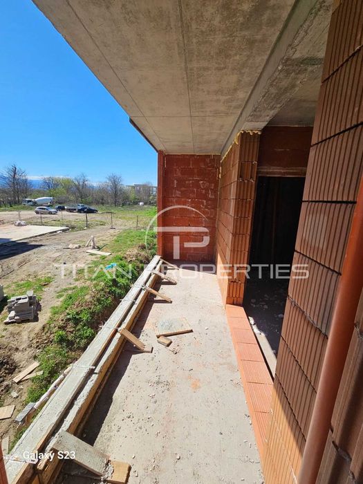 Тристаен апартамент Кършияка