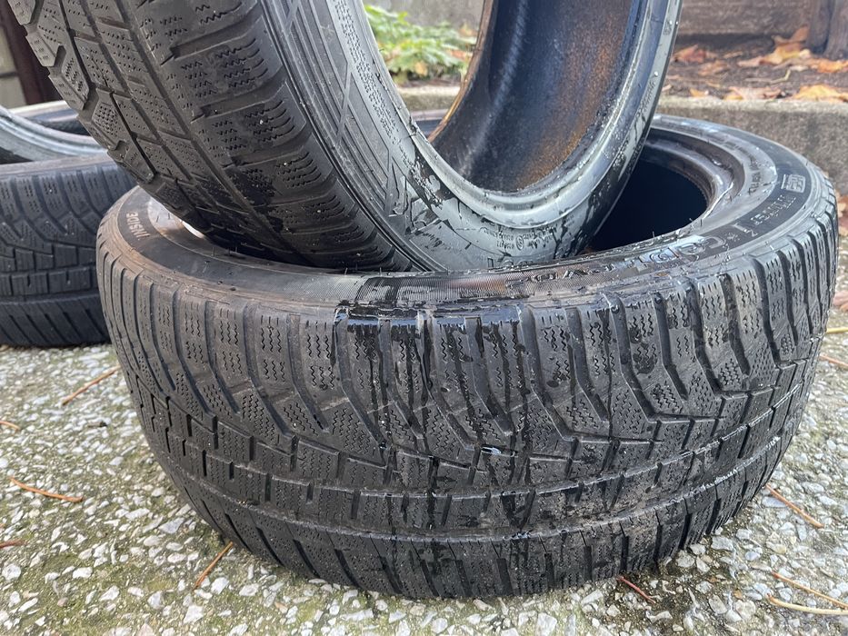 Зимни гуми 245/45/19