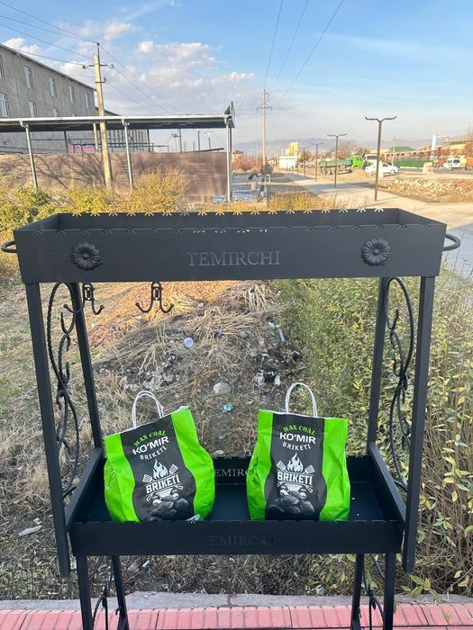 Shashlik qo'ra mangal