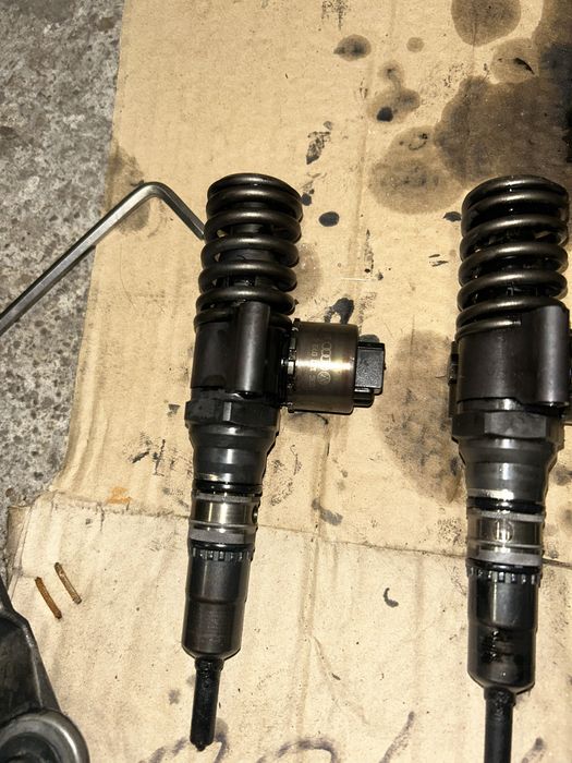 Дюзи за Audi, VW, Seat, Skoda 2.0 TDI 140 BKD /