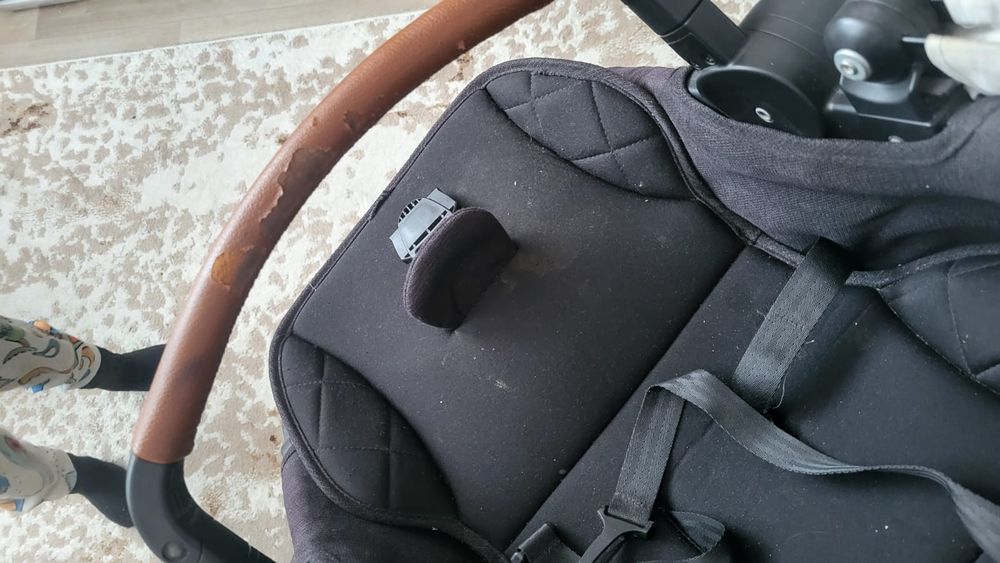 Продам коляску. детская 2в1