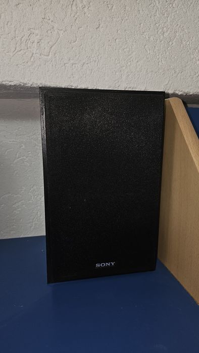 Vând combină muzicală Sony CMT-FX205