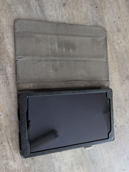 Lenovo Tab3 8 Plus  8" Full HD, 3GB, Слот за сим карта