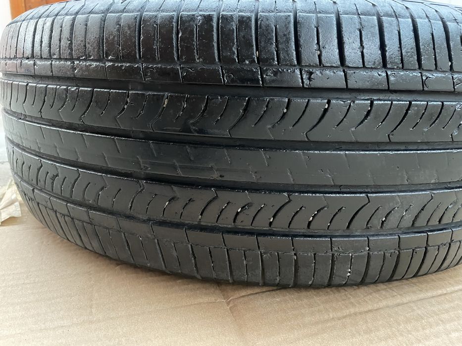 Продам шину Nexen