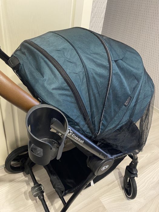Продам коляску kinderkraft 2 в 1