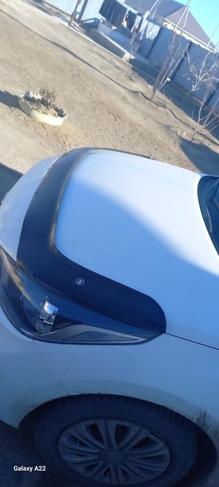 Мухобойка для хендай акцент