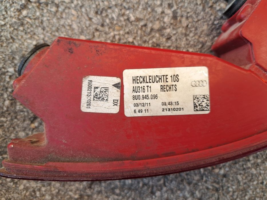 Десен стоп Audi Q3 светлина в брона задна Ауди КЮ3