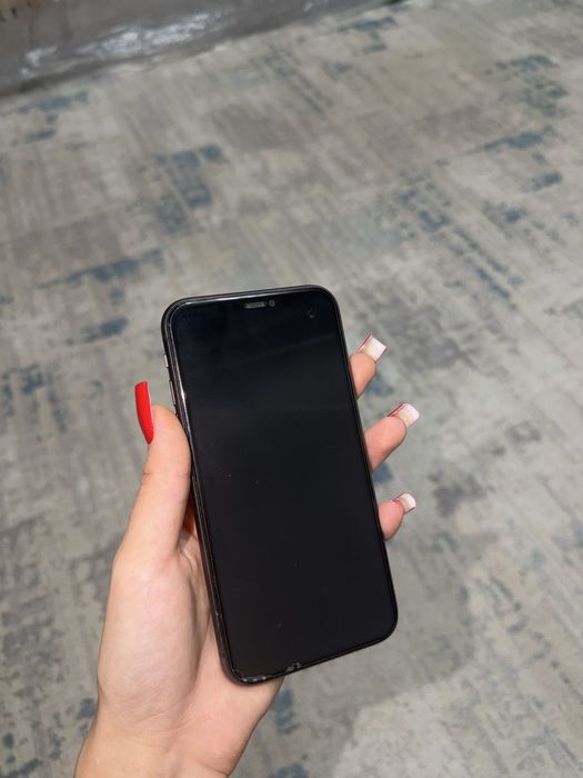 Продаётся iPhone 11