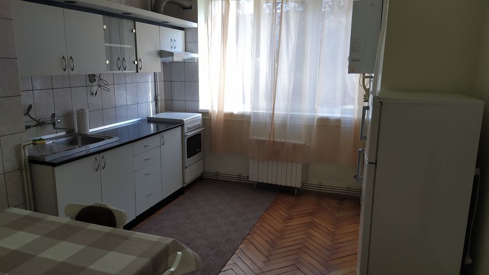 2 camere, Gruia, 44 mp
