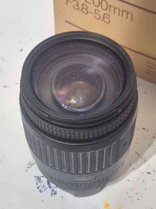 Obiectiv foto Sigma 28-200 EOS cu defect