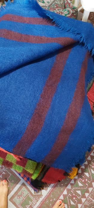 Китеници, пътеки, валяни и родопски одеяла