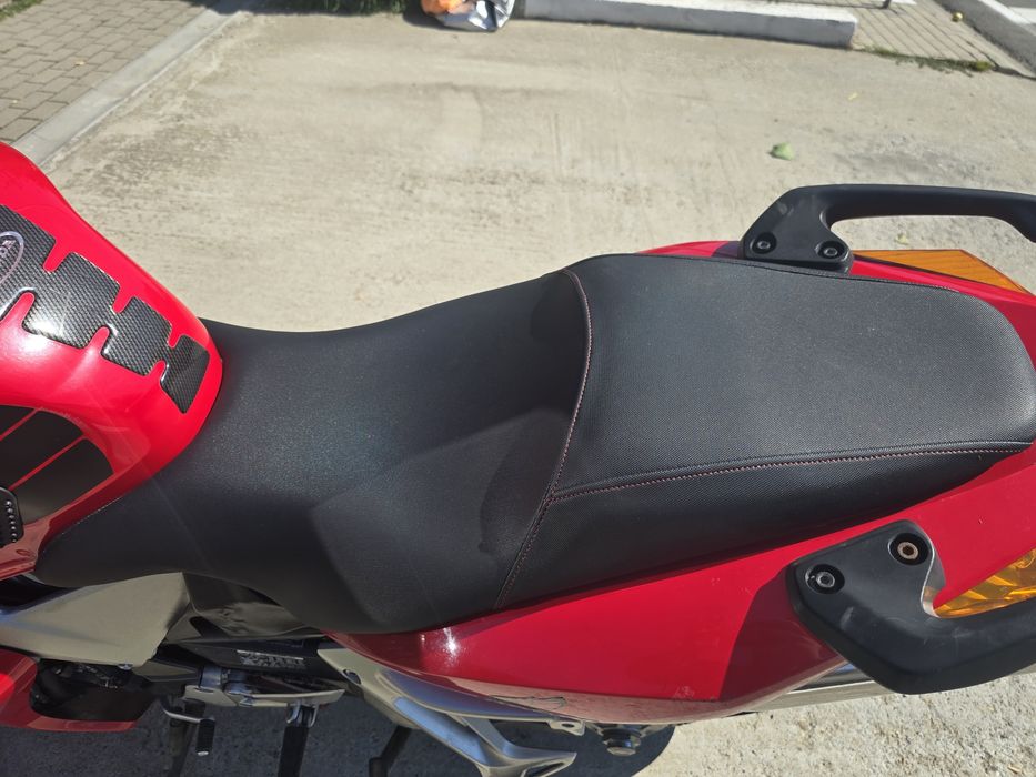 Honda VFR800 RC46