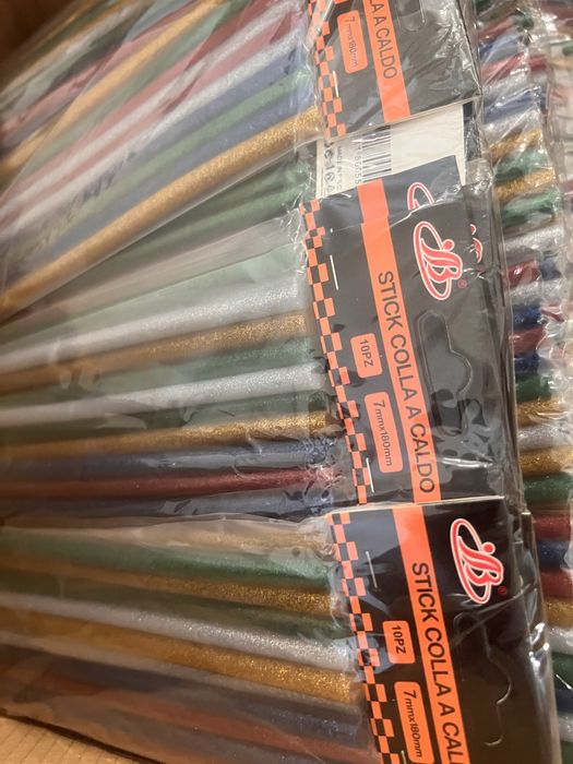 Цветни блестящи пръчки за пистолет с топъл силикон