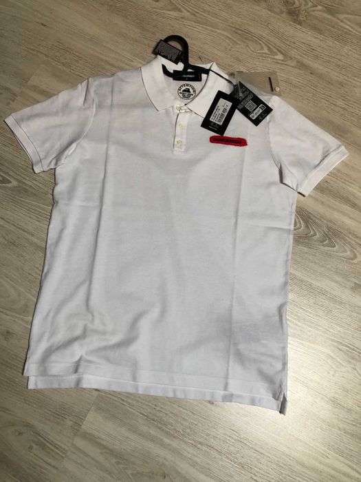 Dsquared2 tricouri S-M, retail 325 euro