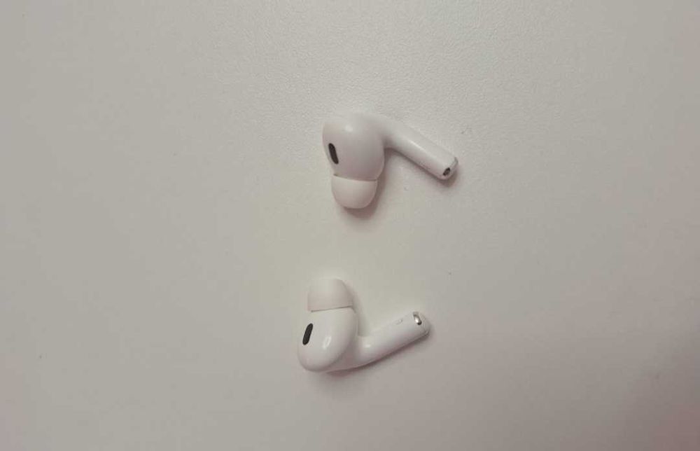 Vand casti Airpods2 fara fir