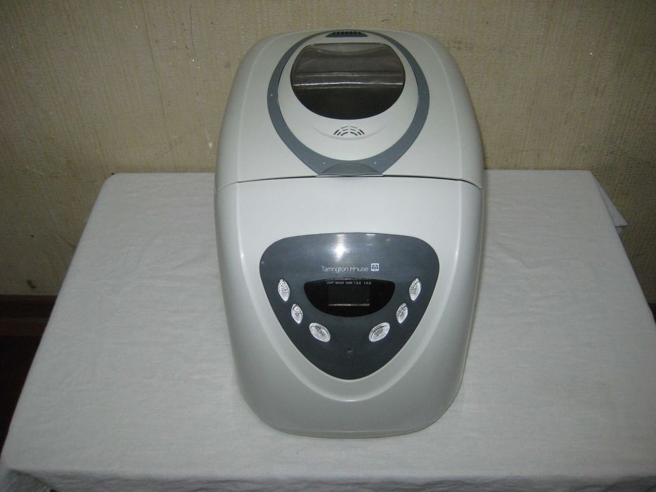 Хлебопечка Tarrington House оригинал отличном почти новым состоянии!