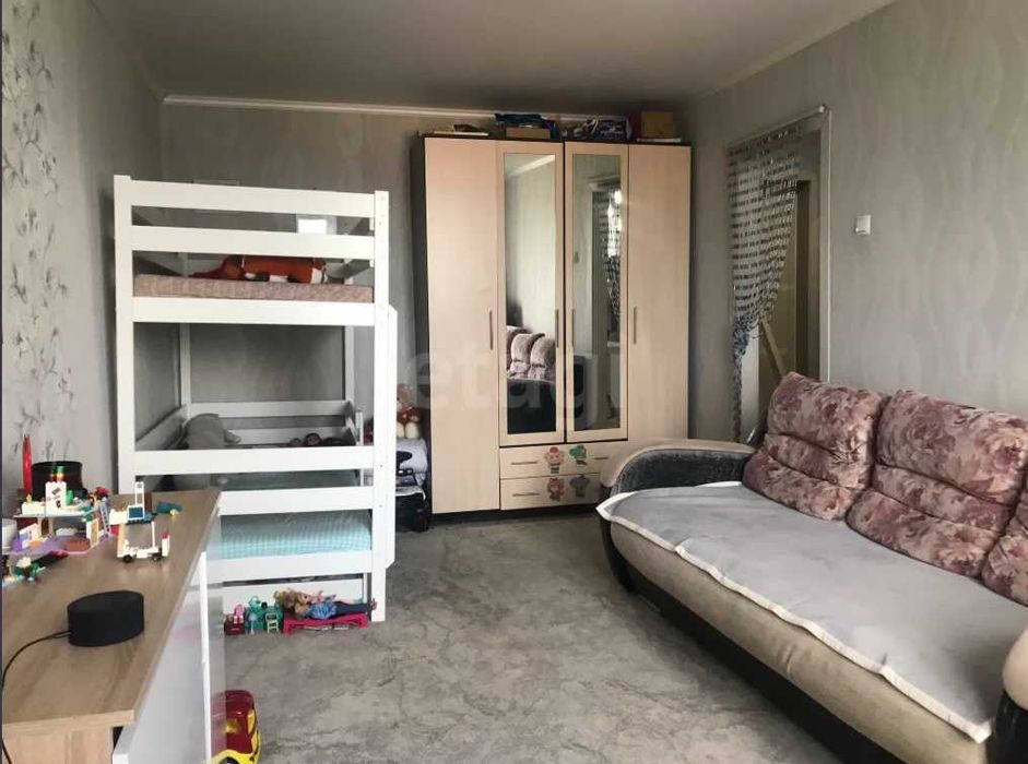 Продам 1-ком квартиру В 19мкр