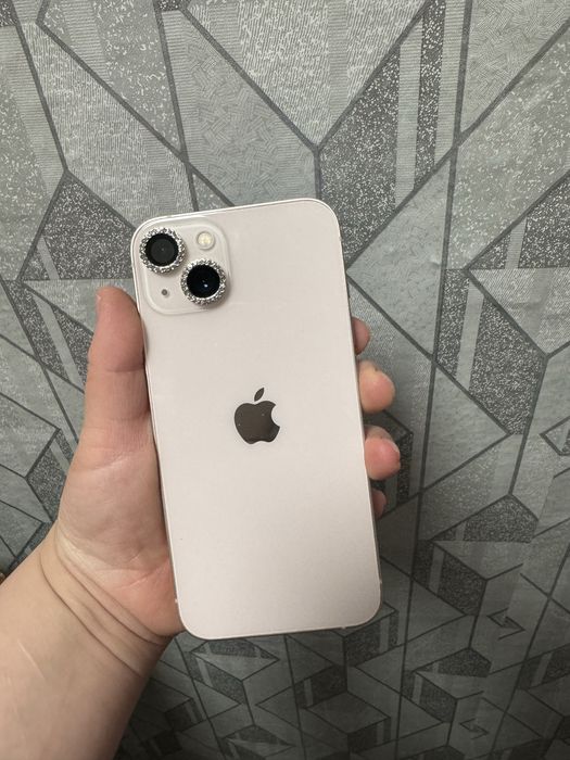 Продам iphone 13 на 512 гб.