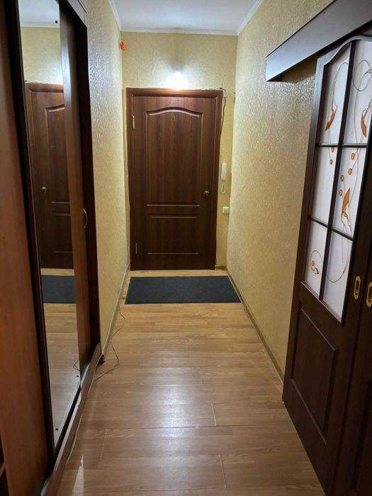 Продам 2 комнатную квартиру