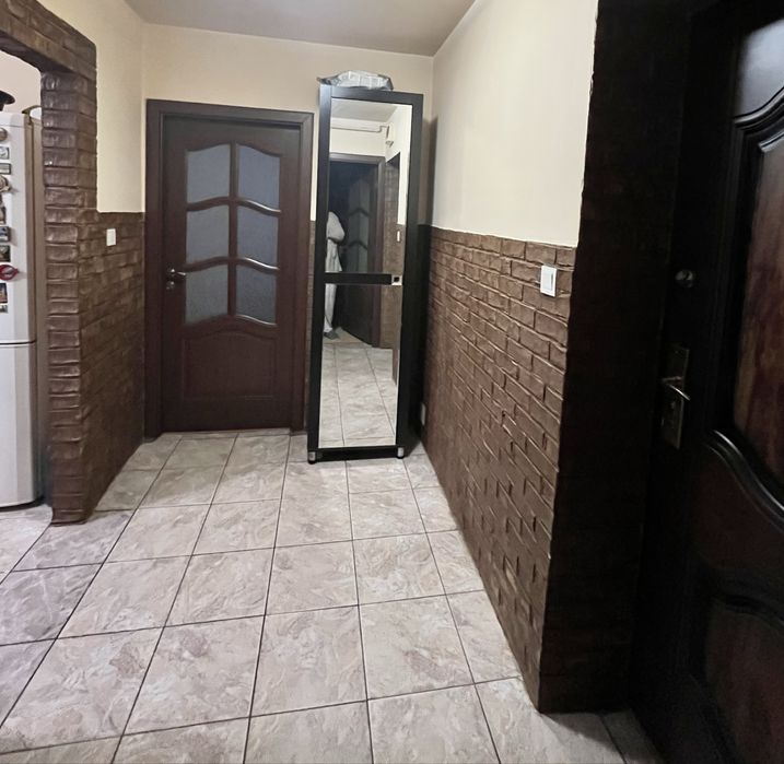 Apartament 3 camere de vanzare Tandarei, jud. Ialomita