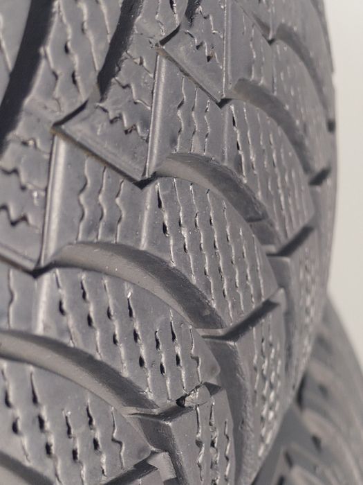 Set 205/55R16 Nexen 7mm stare foarte buna