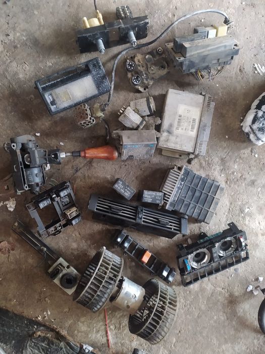 Мерседес Бенц 124 разбор