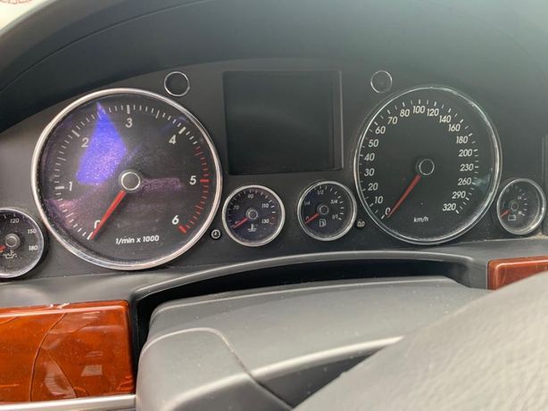 Dezmembrez vw touareg v10 volan stanga 2.5 tdi r5 bac 3.0 bks ayh ble