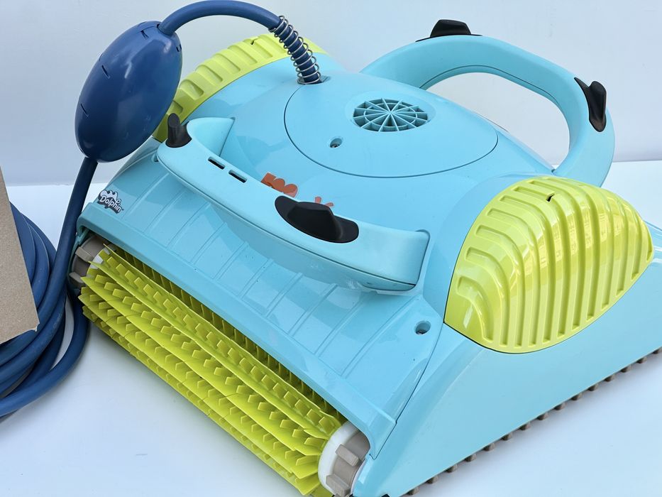 Robot de piscină Dolphin Moby Pro
