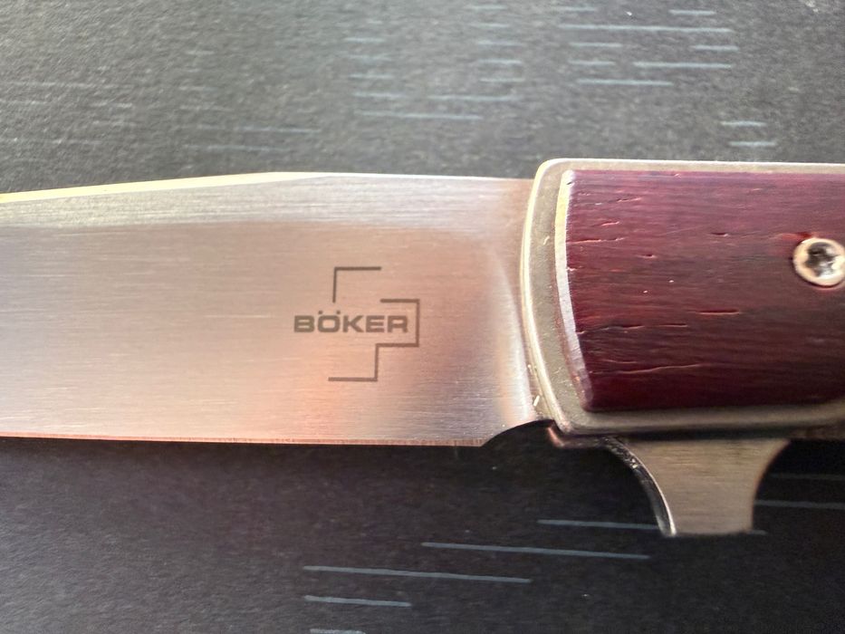 Cutit Boker Urban Trapper - nou in cutie