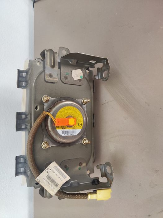 Аирбаг пассажира