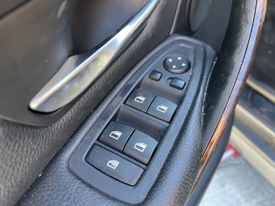 Dezmembrez Bmw F30 320i N20