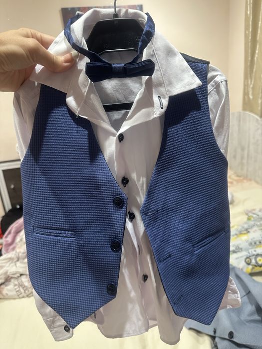 Елегантен костюм