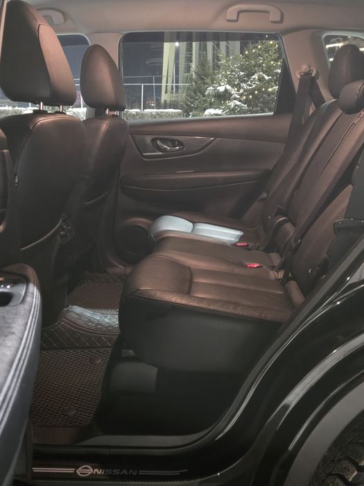 Дёшево ! Авто Nissan X-TRAIL