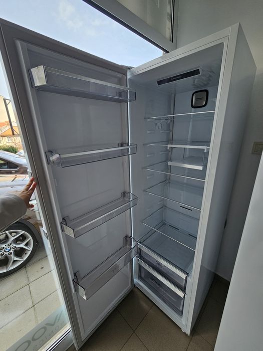 Хладилник Grundig