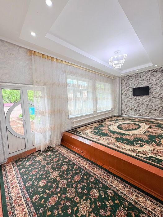 Продается дом в Чирчике вдоль реки