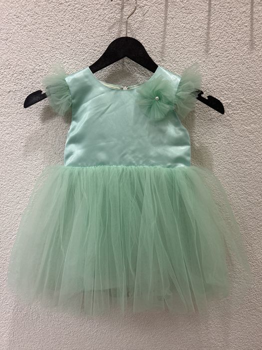 Нови Детски ефектни рокли