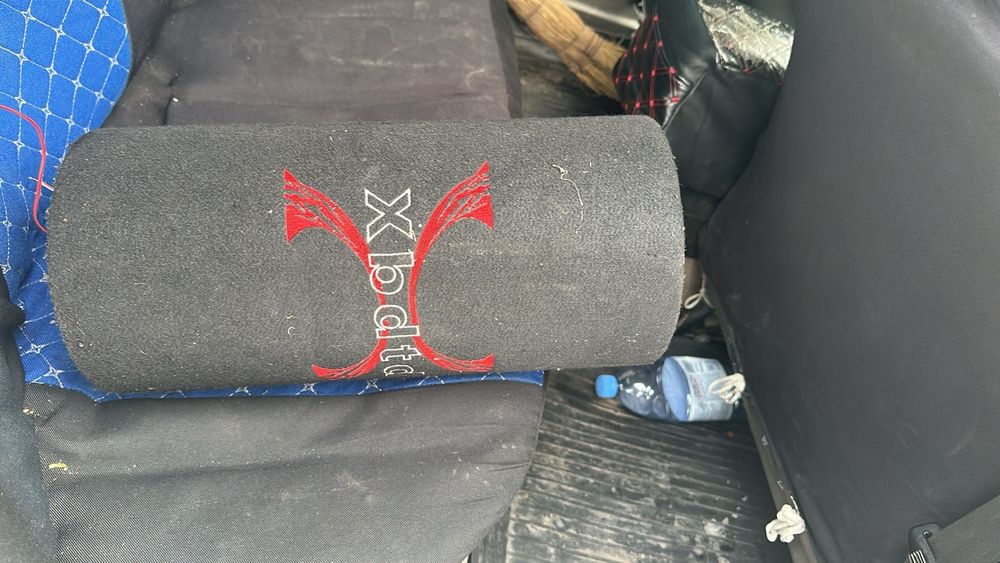 Продам  сабвуфер