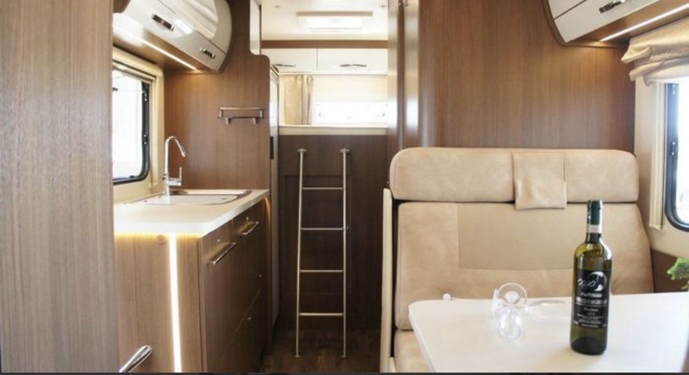 De vanzare 2 Autorulote 6 locuri + site prezentare & booking inclus)