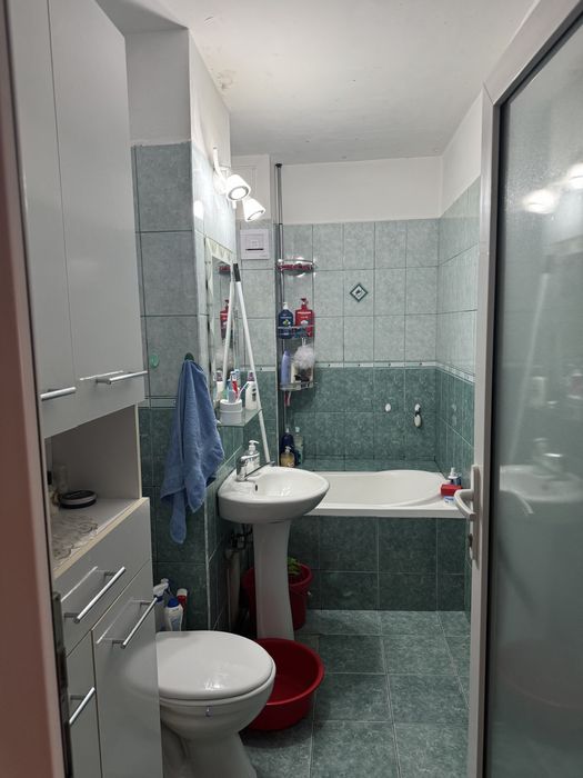 Apartament cu 3 camere Central - Salonta