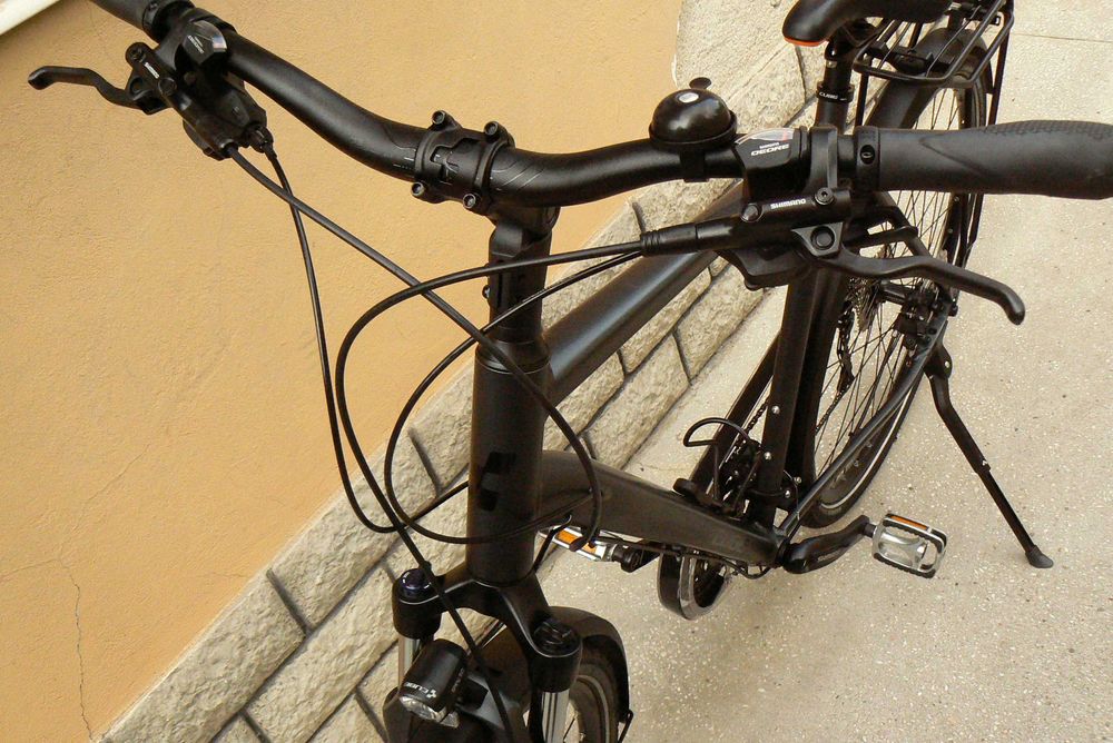Bicicleta trekking Cube 28
