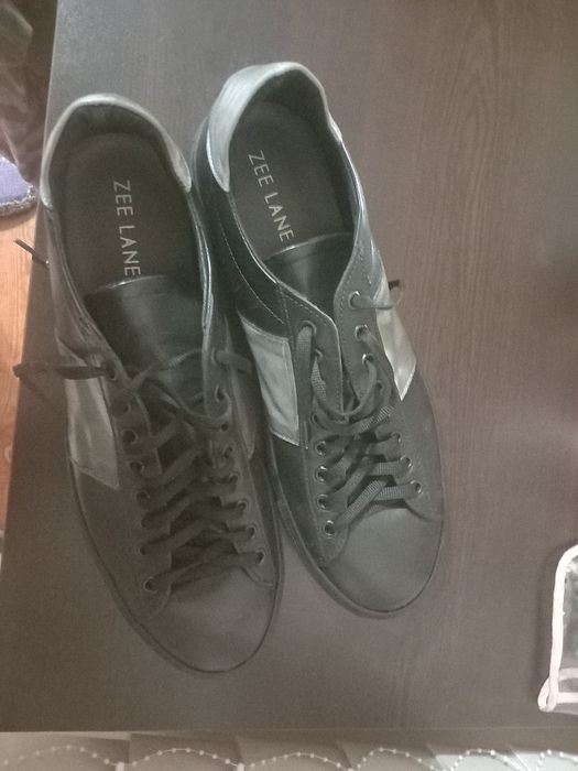 Мъжки маратонки, нови