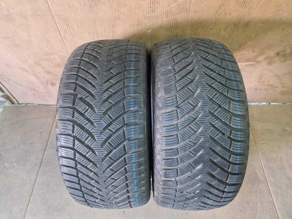 2 Duraturn R18 225/40
зимни гуми DOT3018