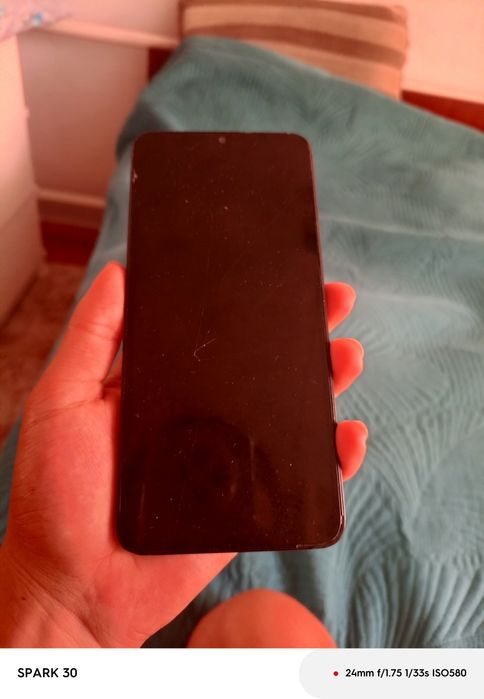 Продаётся отличный телефон redmi 13c