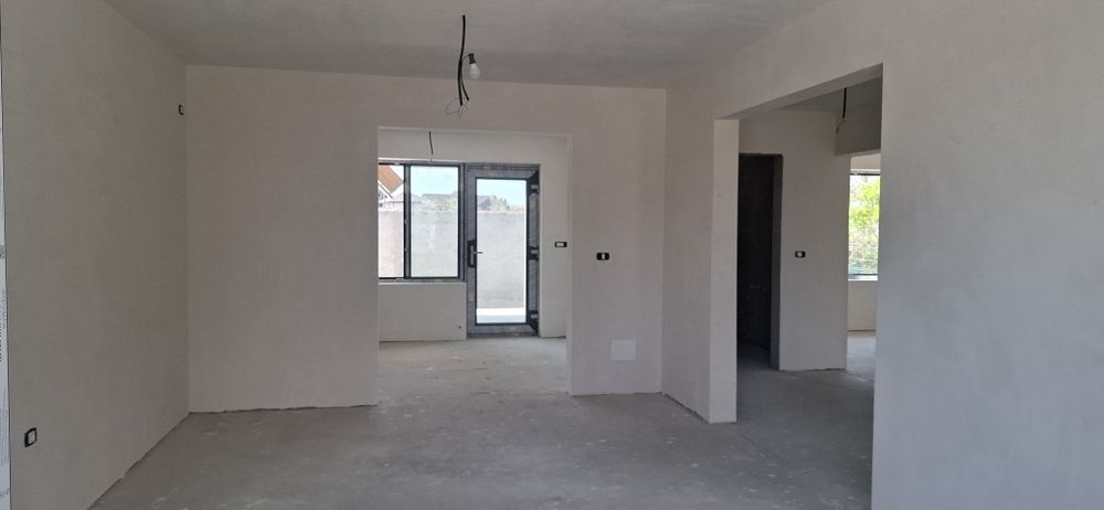 Casă nouă 2025 , Zona Sud , Str. Mugur nr.21