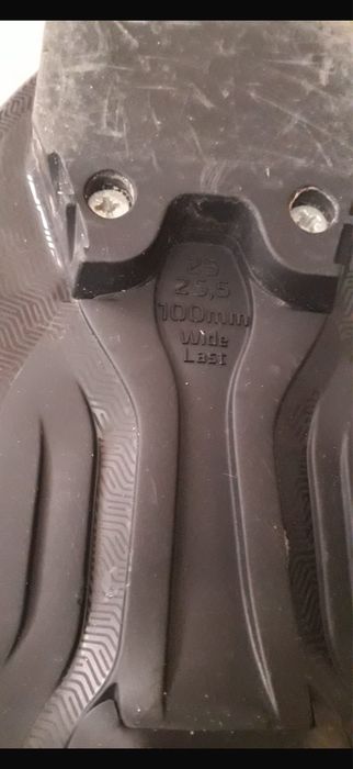 Vand schiuri si clapari cu huse , impecabile