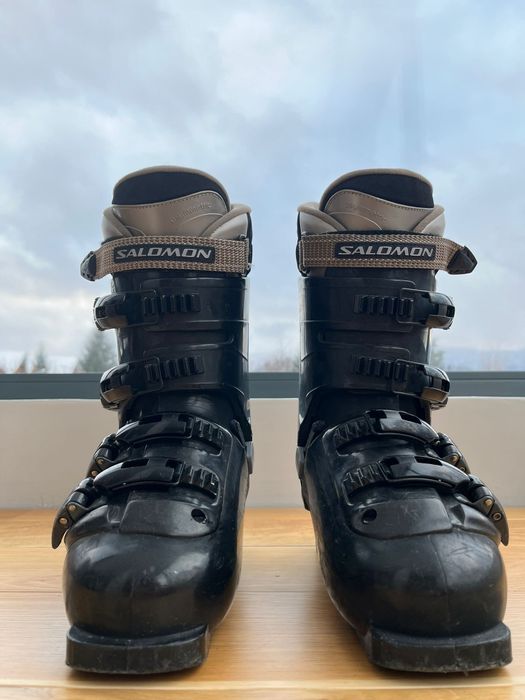 Clăpari ski Salomon Evolution 7– Flex 50–60 –comozi, ideali începători
