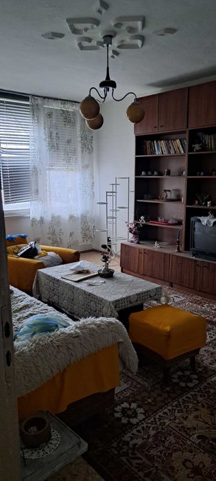 Продава се Двустаен апартамент в Нова Загора - 65 кв.м за 824 €/кв.м - Снимка #1