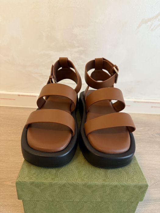 Hugo Boss Sandals 37